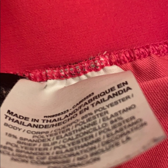 Nike shorts - Picture 2 of 11